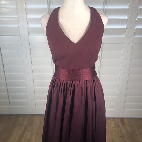 Vera Wang Bridesmaid Dress Maroon 8 Halter Prom Homecoming - Picture 1 of 12